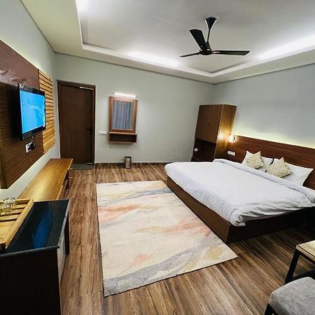 The Foresta By Orchid Hospitality & Holidays Hotel Mukteshwar Luaran gambar
