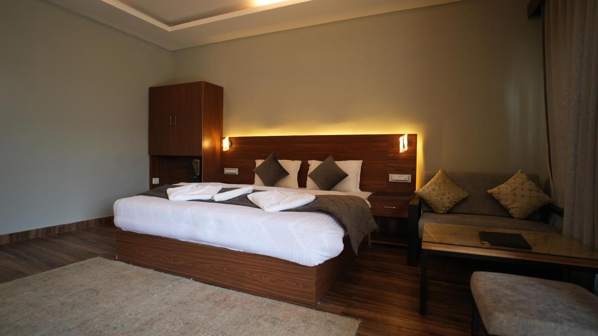 The Foresta By Orchid Hospitality & Holidays Hotel Mukteshwar Luaran gambar