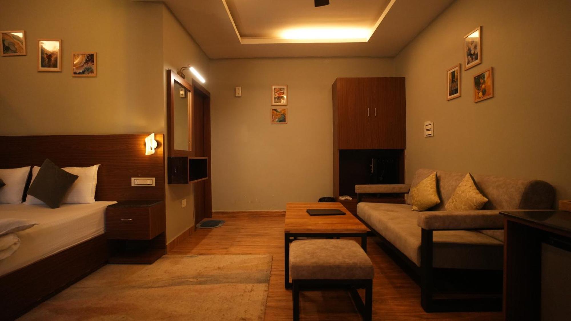 The Foresta By Orchid Hospitality & Holidays Hotel Mukteshwar Luaran gambar